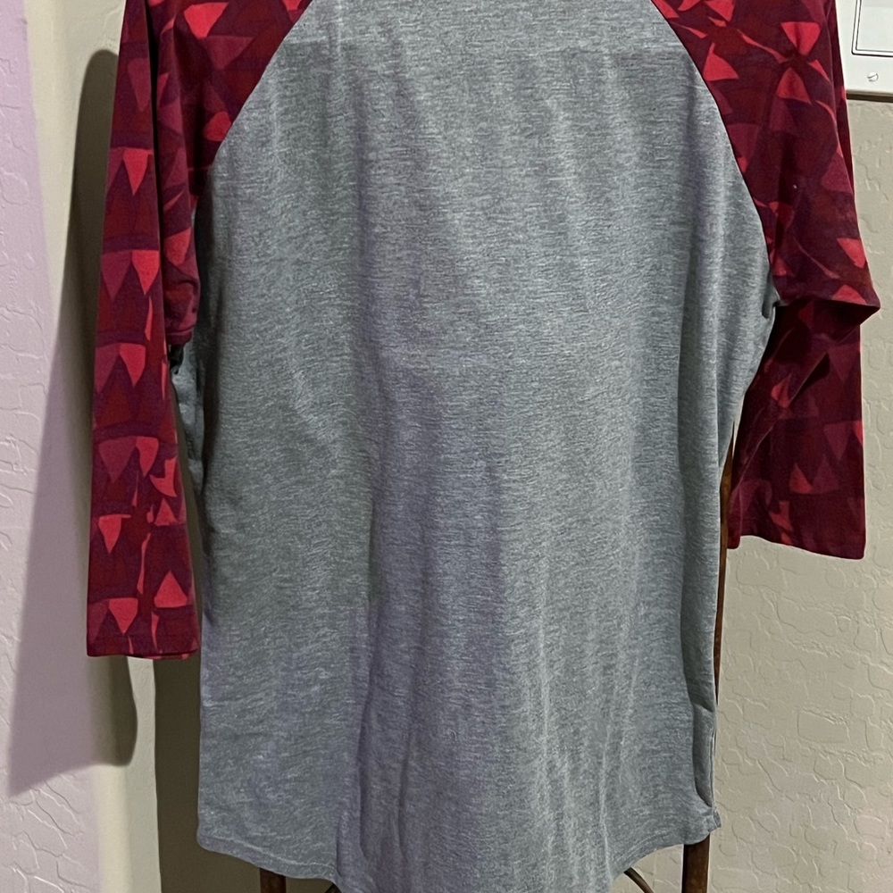 LuLaRoe M Randy Top - Picture 2 of 4